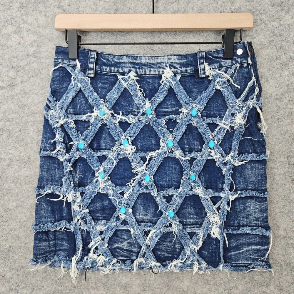 COMME USA Denim Mini Skirt Women's Blue Size M Distressed Frayed Lattice Beaded